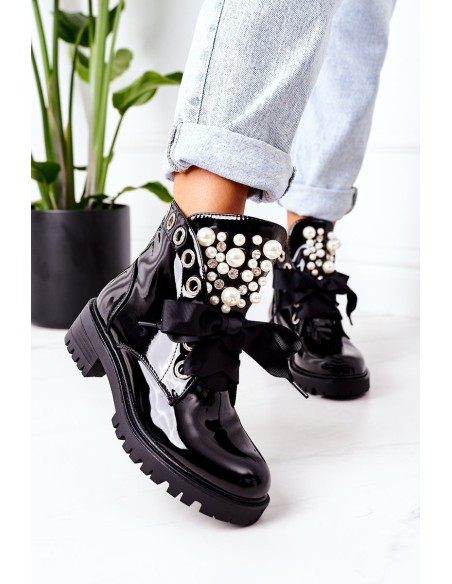 Insulated Boots With Pearls Patent Black Perla