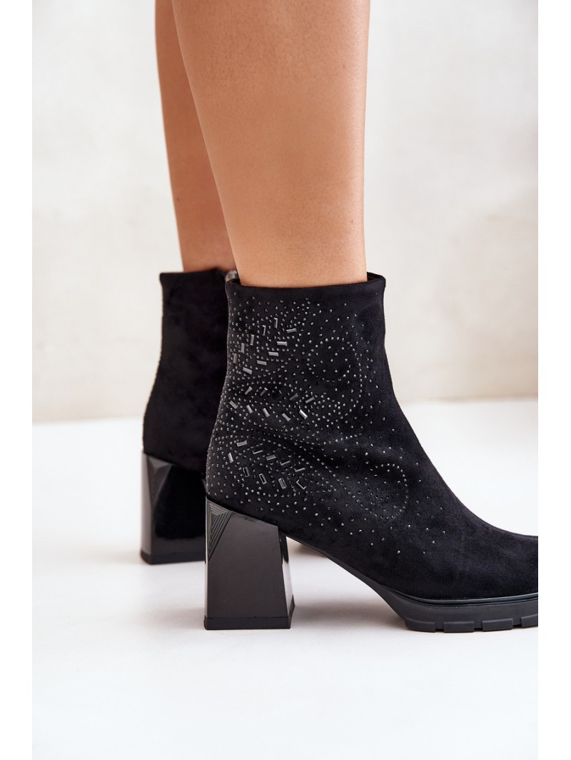 Insulated Women's Heeled Ankle Boots with Decoration Black D&A MR880-130