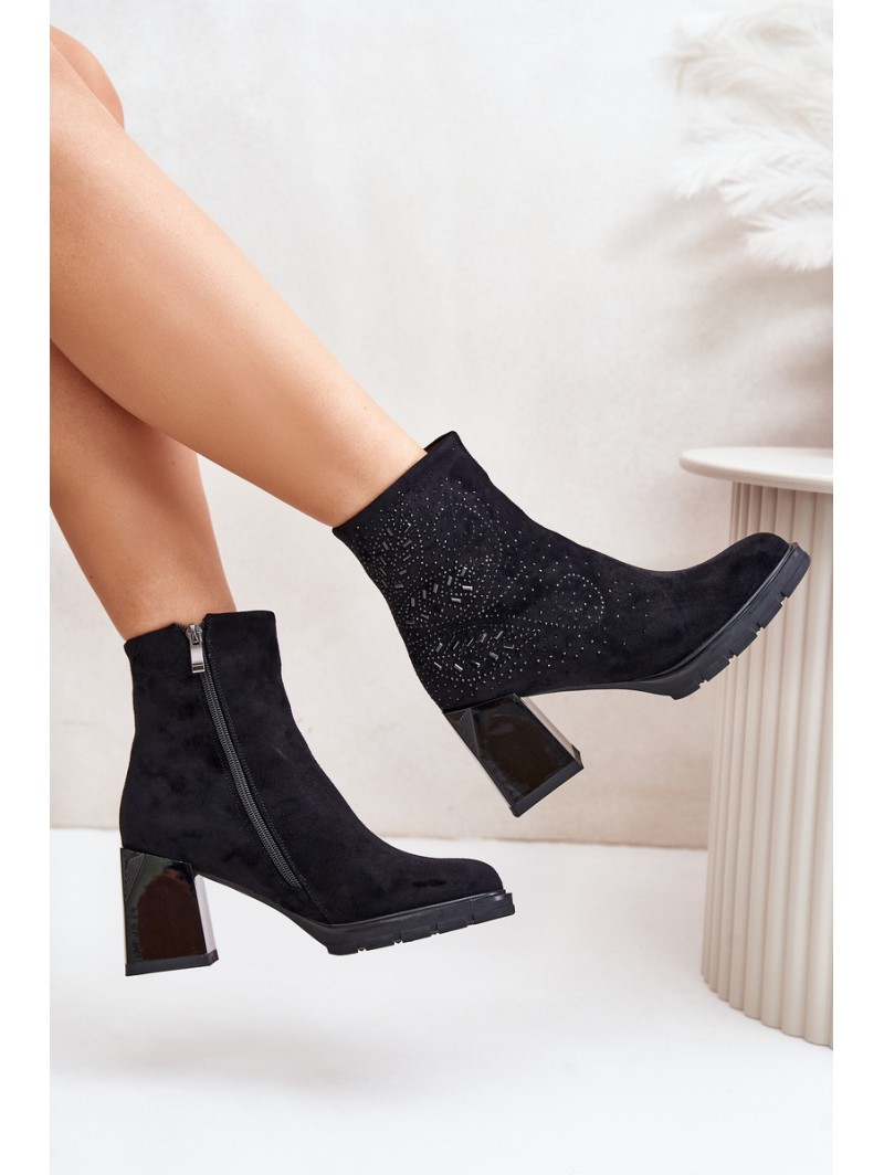 Insulated Women's Heeled Ankle Boots with Decoration Black D&A MR880-130