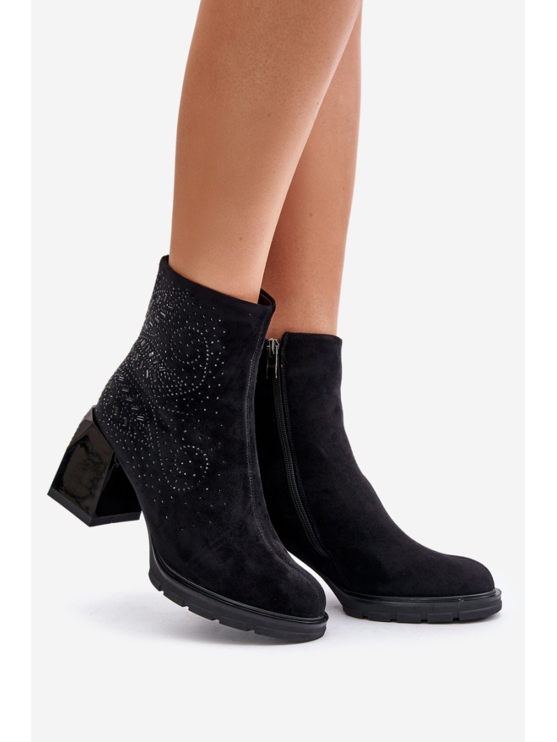 Insulated Women's Heeled Ankle Boots with Decoration Black D&A MR880-130