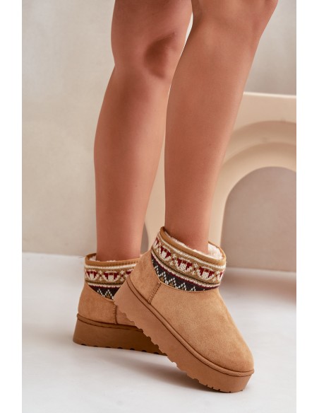 Women's Snow Boots With A Pattern Insert On A Platform Camel Avatharia