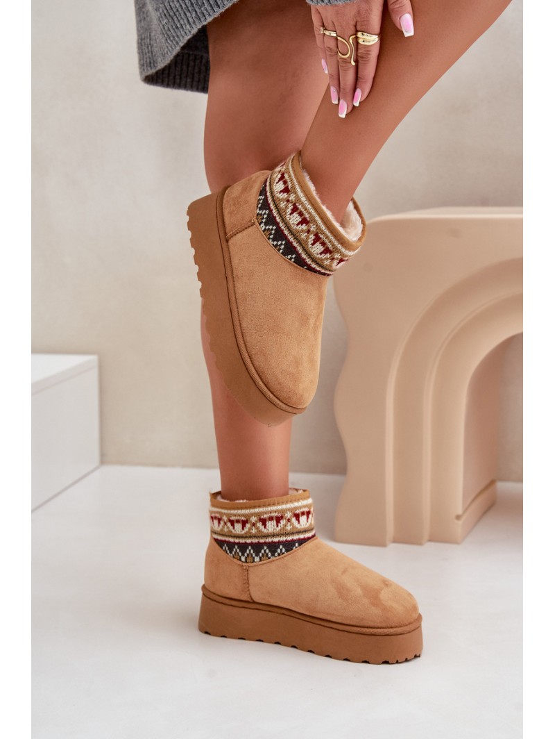 Women's Snow Boots With A Pattern Insert On A Platform Camel Avatharia