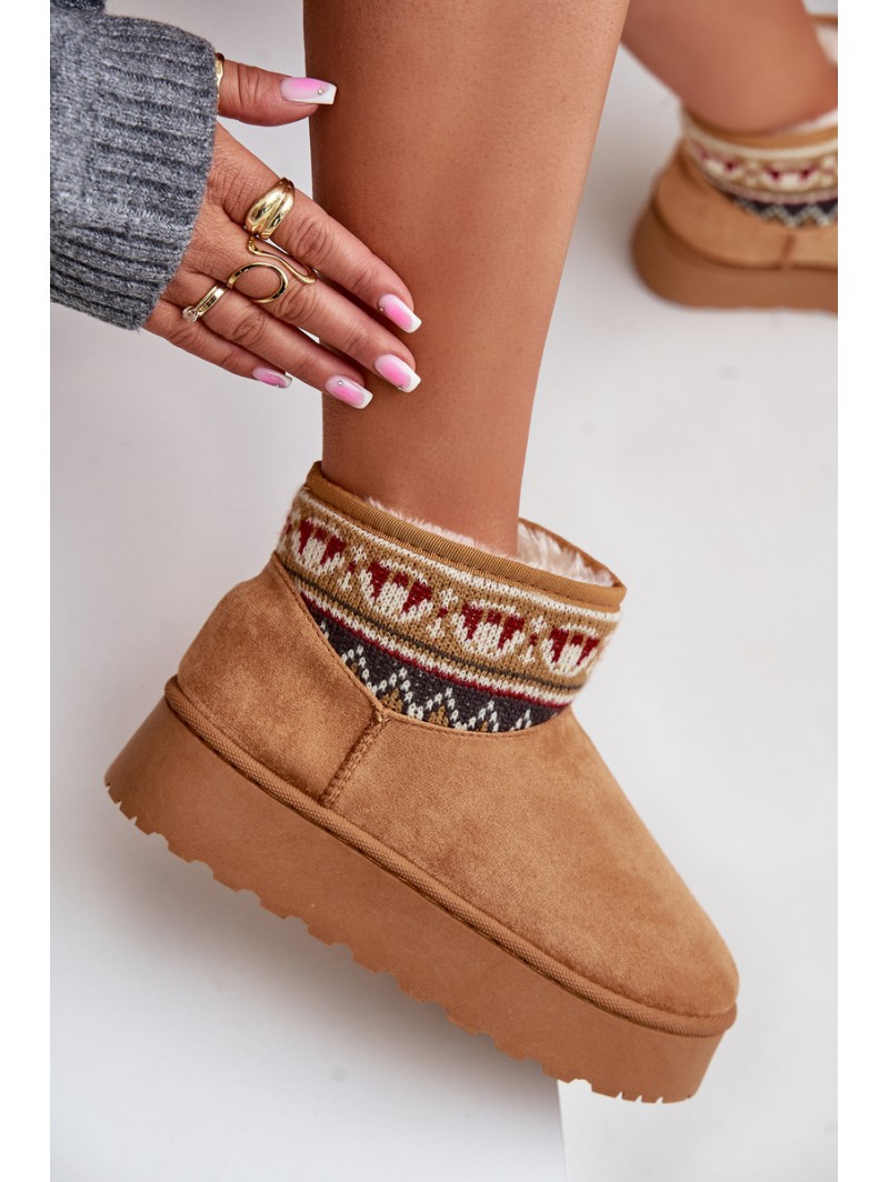 Women's Snow Boots With A Pattern Insert On A Platform Camel Avatharia