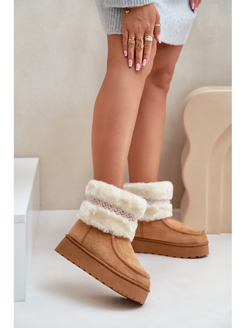 Women's Snow Boots On A Platform With Fur And Pattern Camel Deepanti