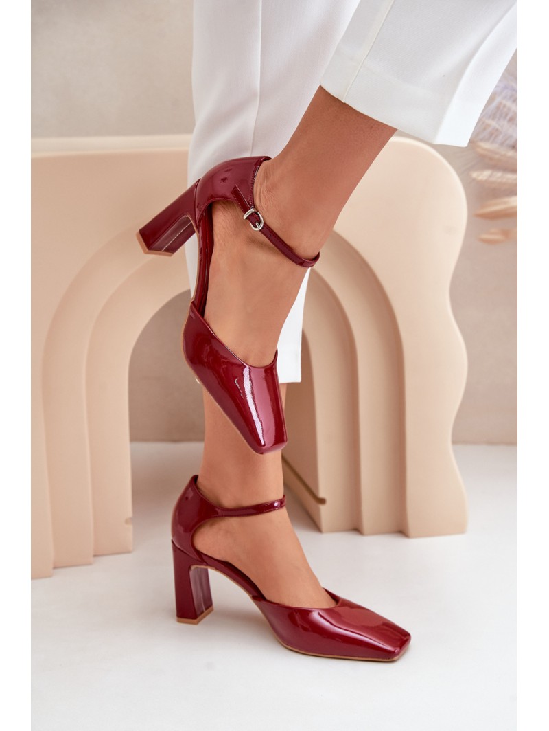 Heels On A Stiletto Of Lacquered Eco Leather Bordeaux Emindria