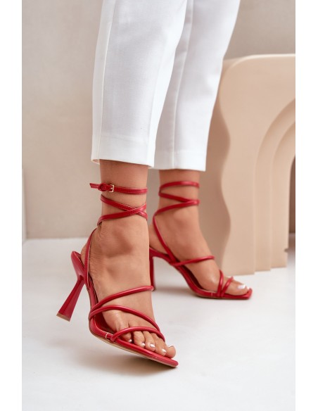 Stylish High Heels With Straps Red Saredi