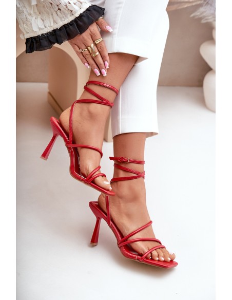 Stylish High Heels With Straps Red Saredi