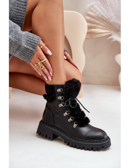 Warm ankle boots with zipper made of eco leather black Willatta