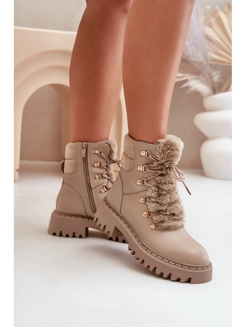 Warm ankle boots with zipper made of eco leather beige Willatta