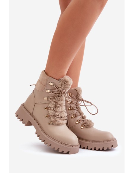 Warm ankle boots with zipper made of eco leather beige Willatta