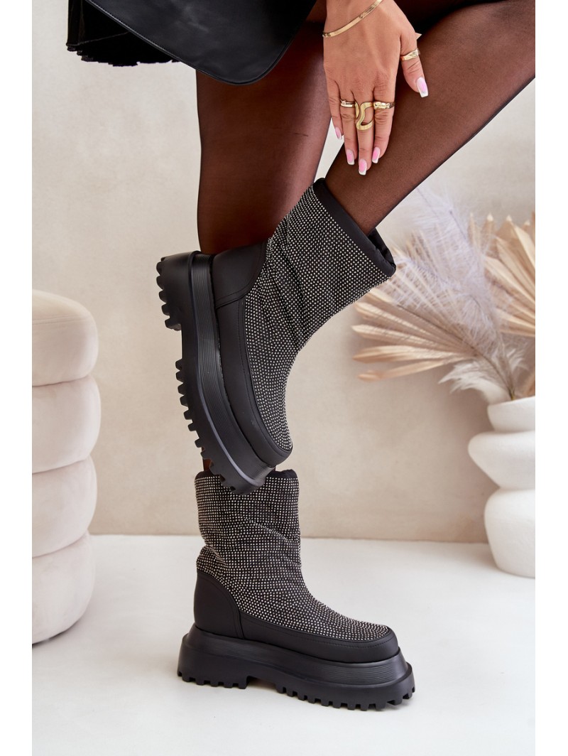 Embellished Snow Boots On Platform And Flat Heel Black Avivina