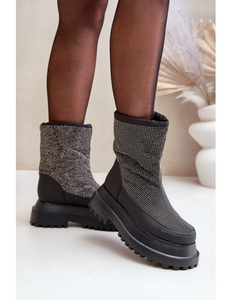 Embellished Snow Boots On Platform And Flat Heel Black Avivina