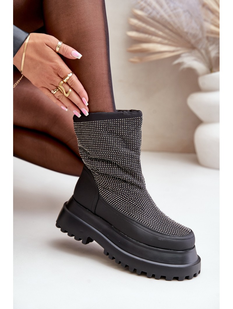 Embellished Snow Boots On Platform And Flat Heel Black Avivina