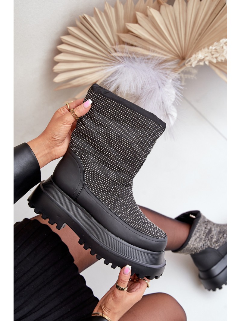 Embellished Snow Boots On Platform And Flat Heel Black Avivina