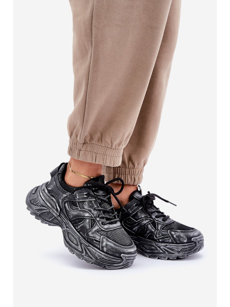 Women's Sneakers With Distress On Platform Black Seladwen