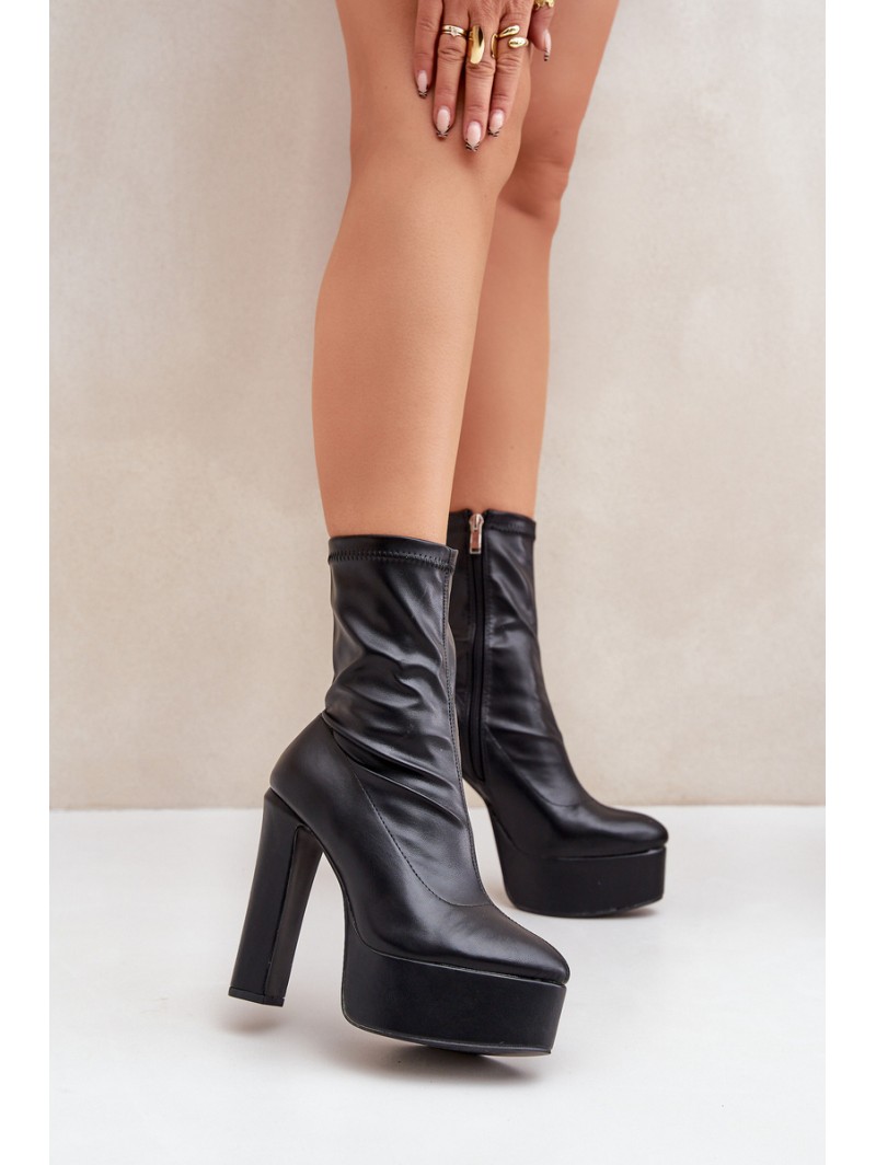 High Heel And Platform Boots Black Tennira