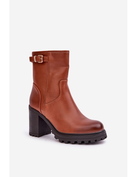 Insulated ankle boots with buckle brown Selavia