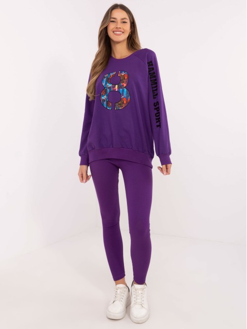 Sportiškas patogus laisvalaikio kostiumas moterims