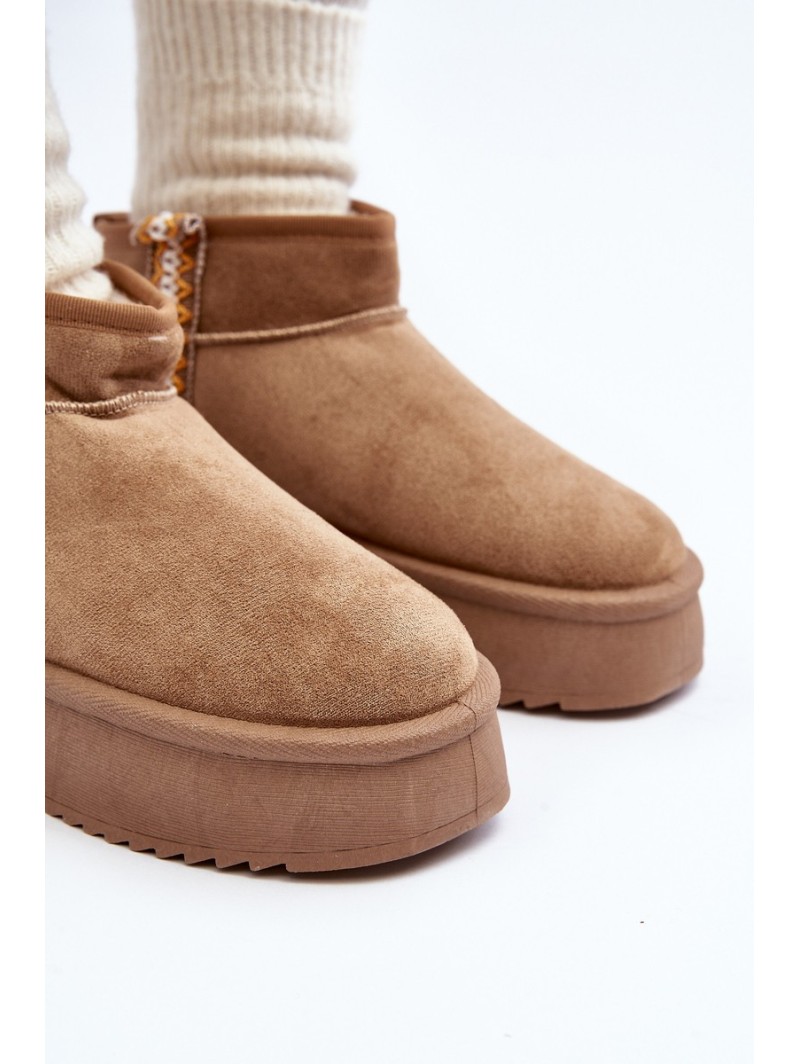 Snow boots on platform with light brown pattern Udra