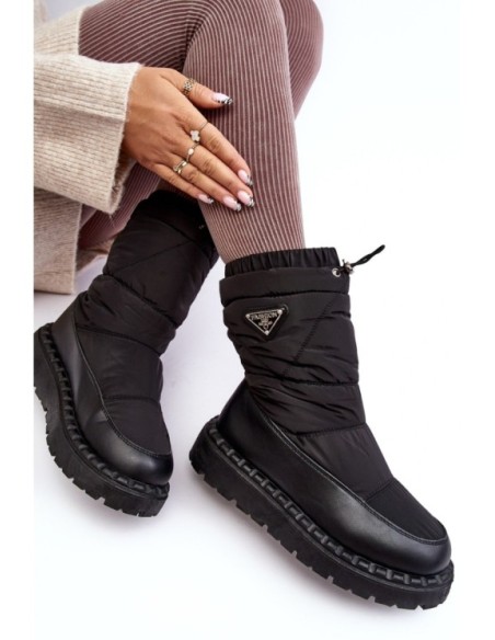 Women's snow boots with thick sole black Lureta