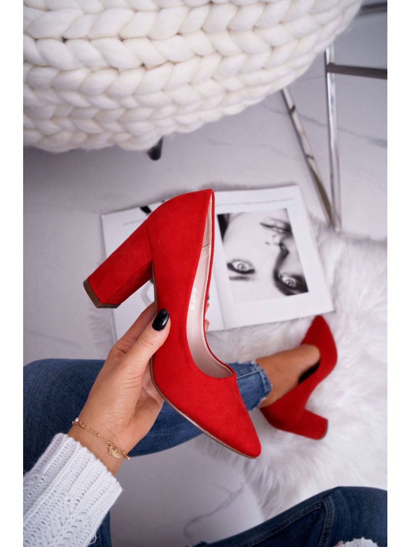 Stiletto Women's Suede Red Florena pumps