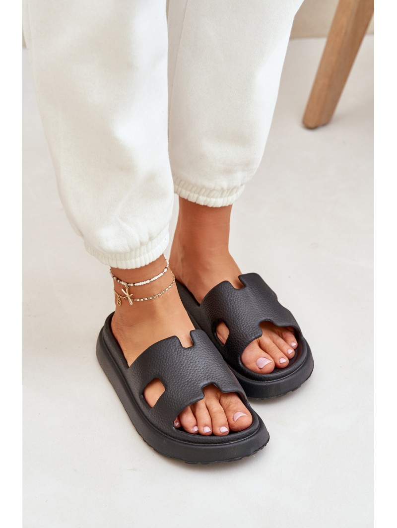 Foam Slippers With Cutouts Black Neladith