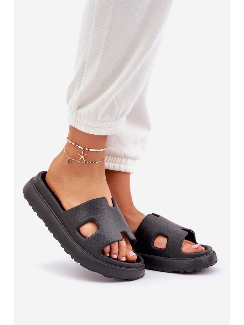 Foam Slippers With Cutouts Black Neladith