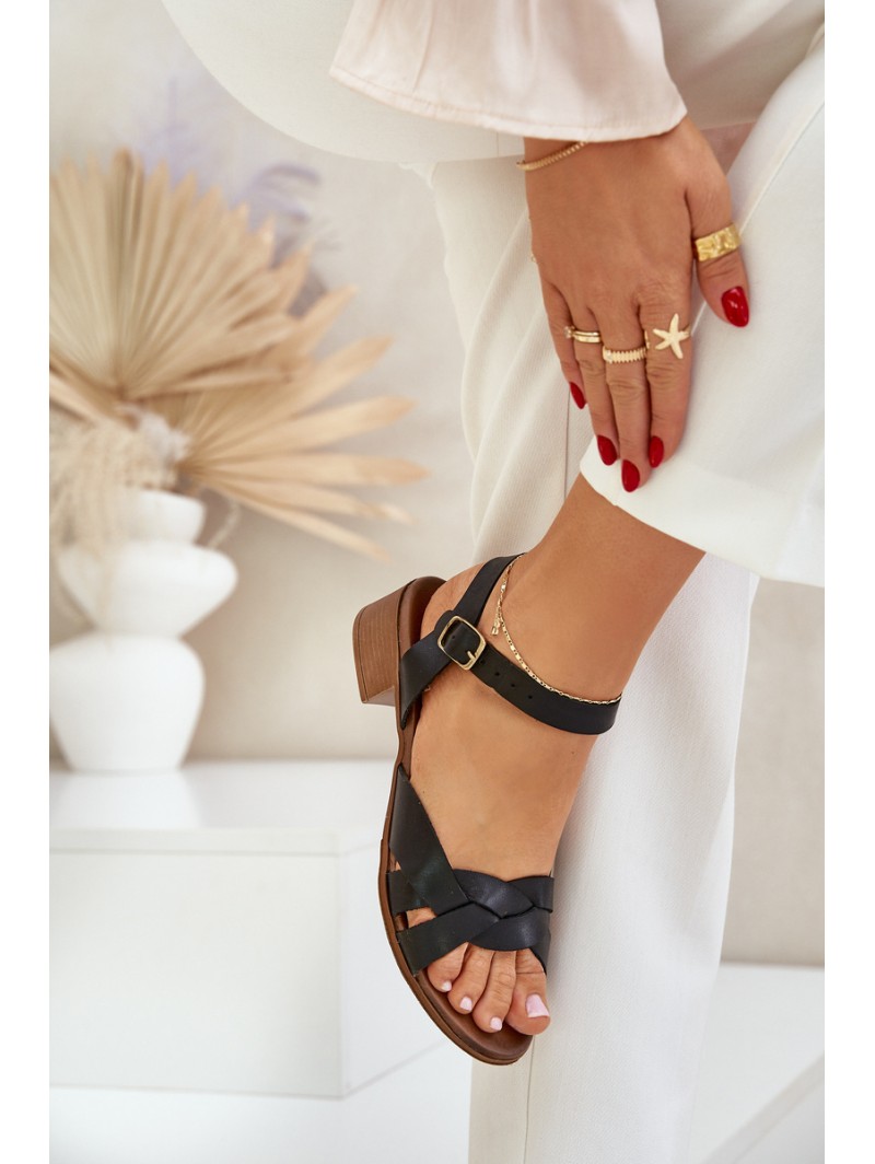 Leather Sandals On A Delicate Heel Zazoo 40372 Black