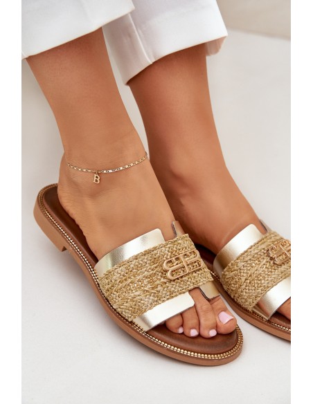 Leather sandals with decorative detail and braiding Zazoo 40426 gold