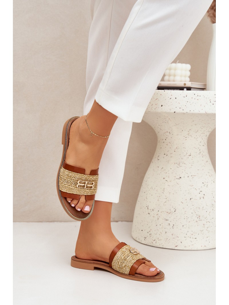 Leather Slippers With Decorative Detail And Braiding Brown Zazoo 40426