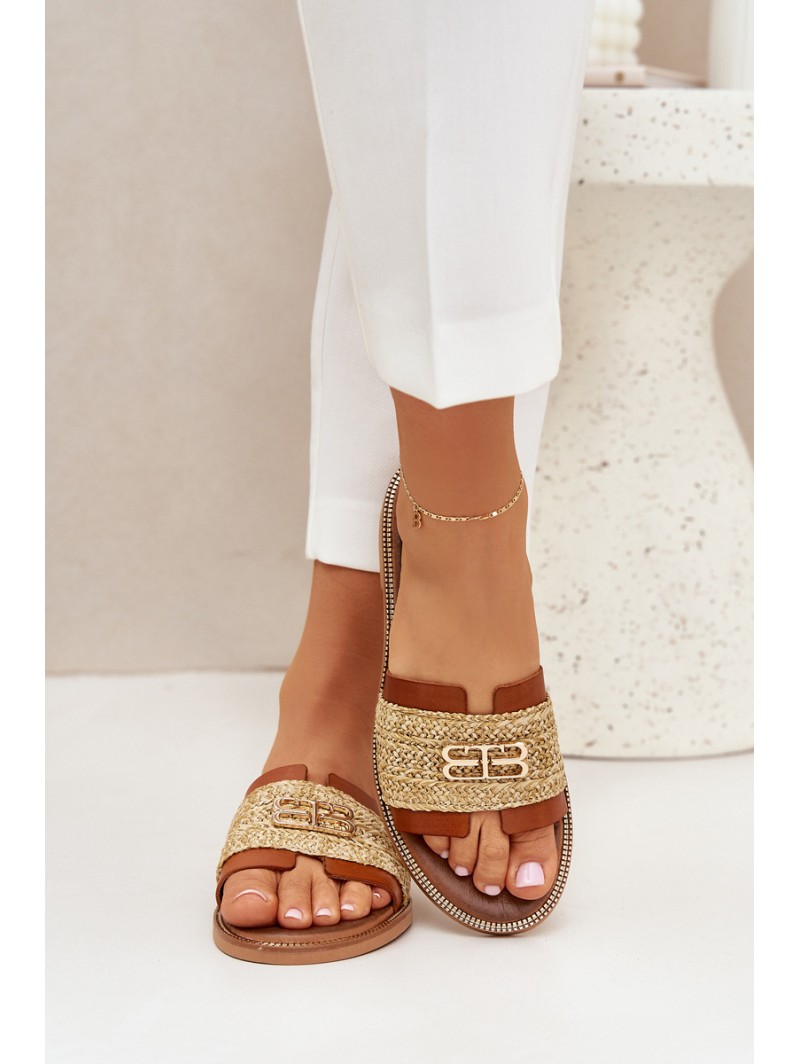 Leather Slippers With Decorative Detail And Braiding Brown Zazoo 40426