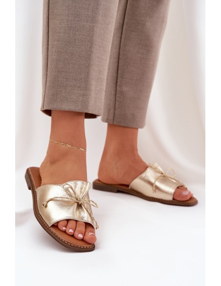 Flat Sandals With Decorative Bow Golden Deonelis