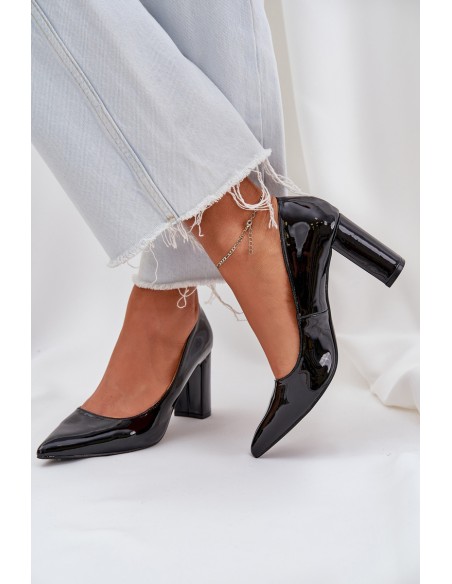 Lacquered Heels On A Block Heel Black Kilanne