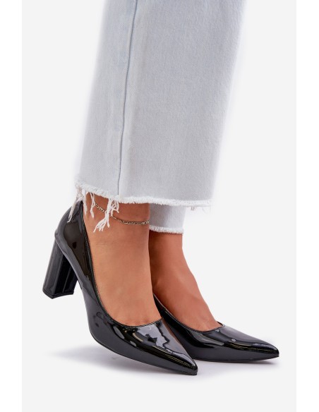 Lacquered Heels On A Block Heel Black Kilanne