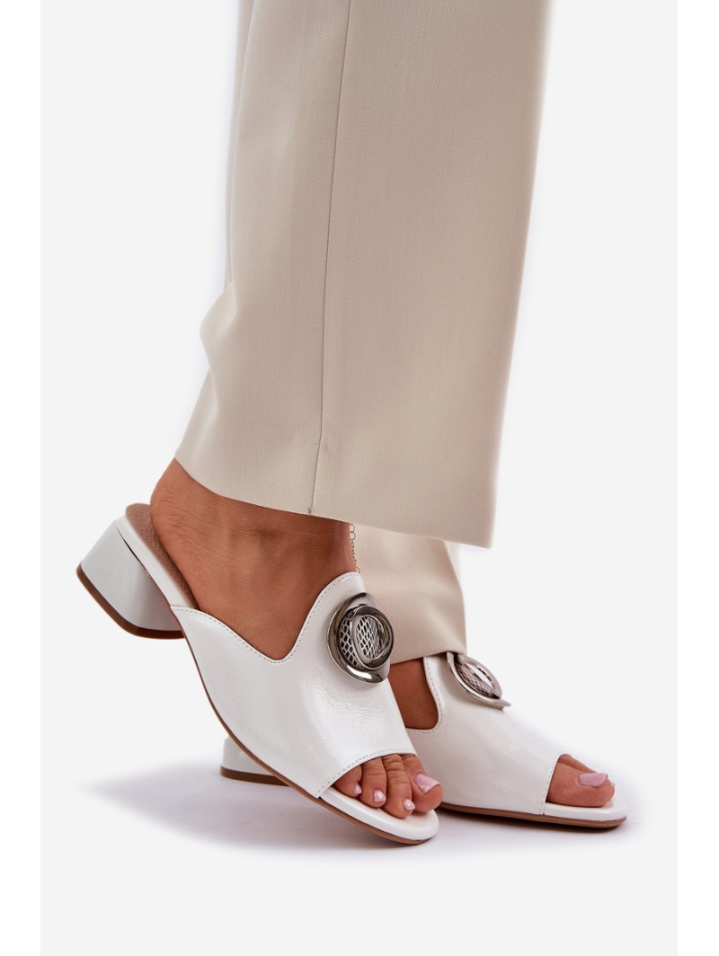 Elegant Women's Slippers On Low Heel With Decoration White Feledis