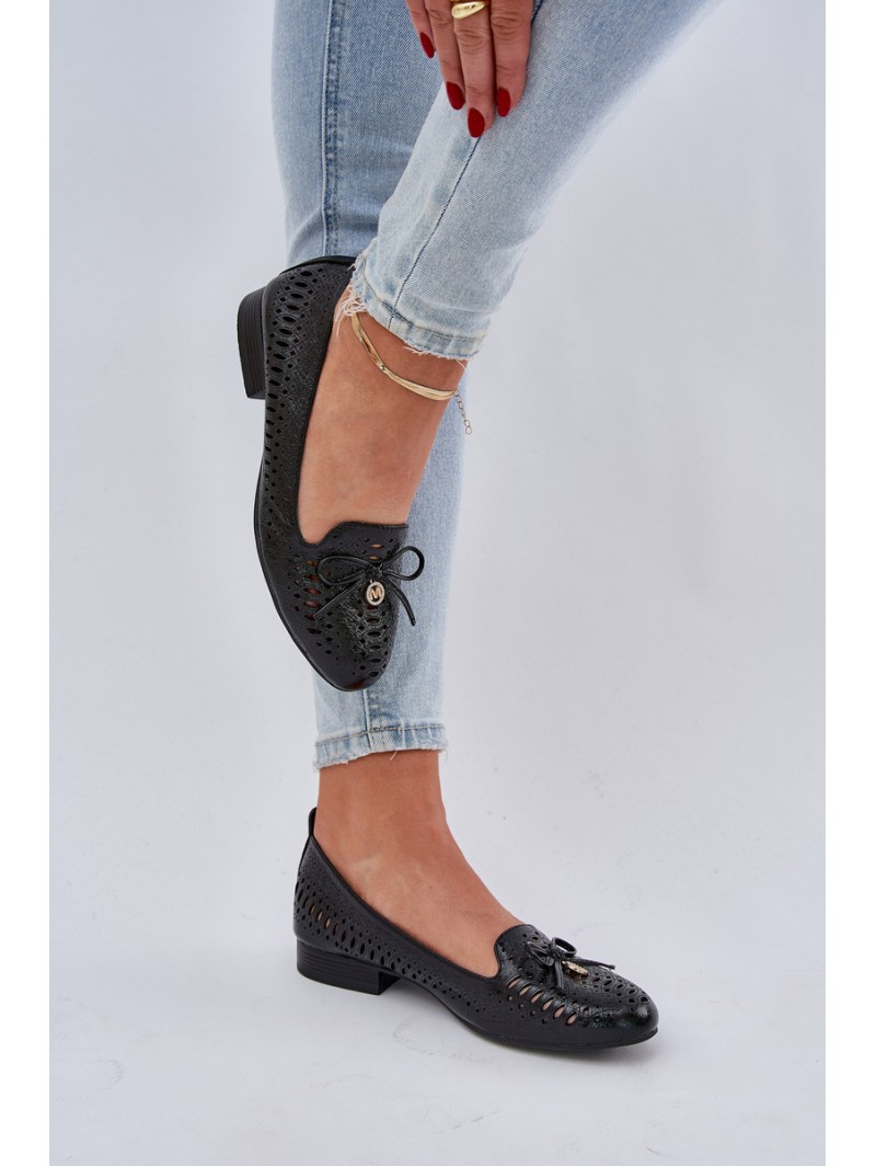 Lacquered Perforated Ballet Flats With Bow Eco Leather Black Amepitrea