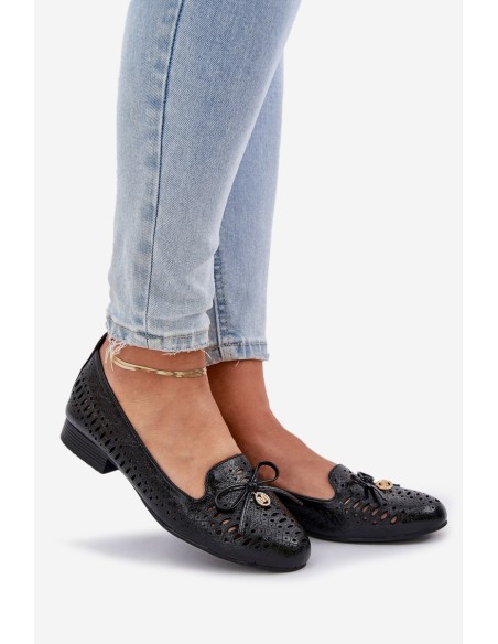 Lacquered Perforated Ballet Flats With Bow Eco Leather Black Amepitrea