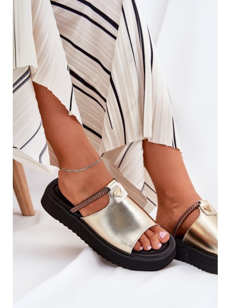Women's leather sandals on platform with decorative strap D&A MK51-475 Gold