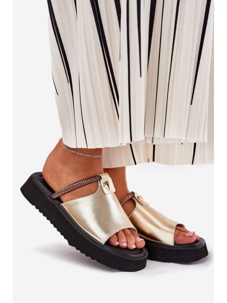 Women's leather sandals on platform with decorative strap D&A MK51-475 Gold
