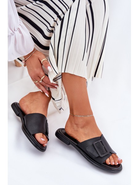 Ladies leather sandals with buckle D&A SJ2302-01 Black