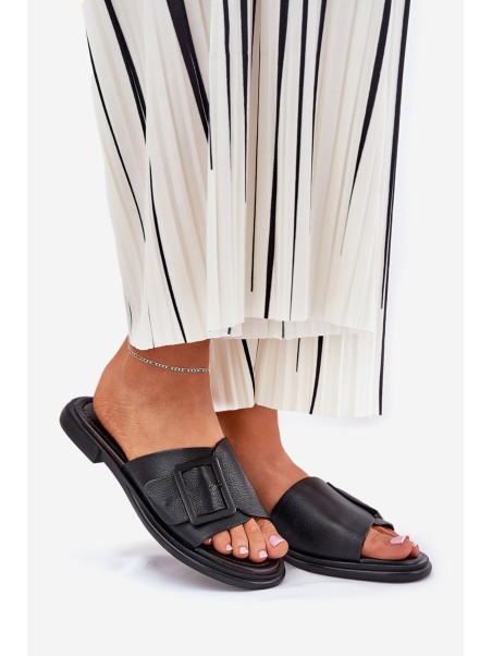 Ladies leather sandals with buckle D&A SJ2302-01 Black