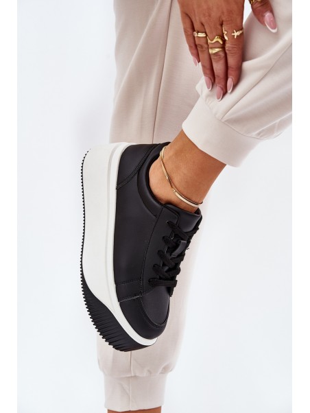 Sneakers On Massive Platform Smooth Black Tirvanis