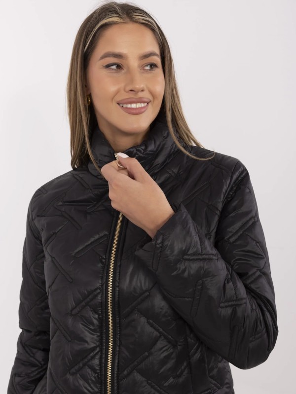 Striukė-MI-KR-88625.12-juoda 2