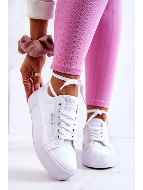 Sneakers On A Platform Lee Cooper LCW-22-31-0884L White