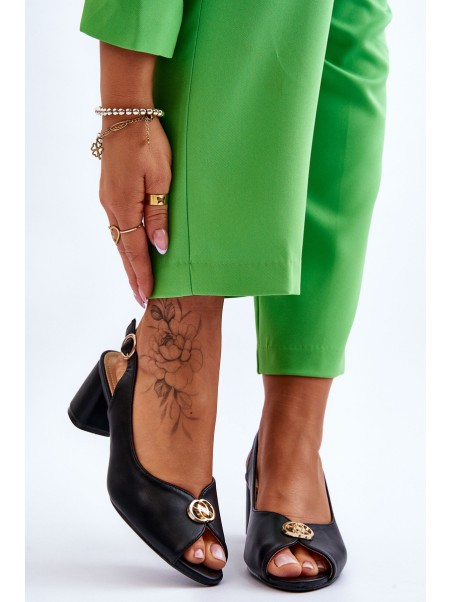 Fashionable Leather Heel Sandals Black Hette