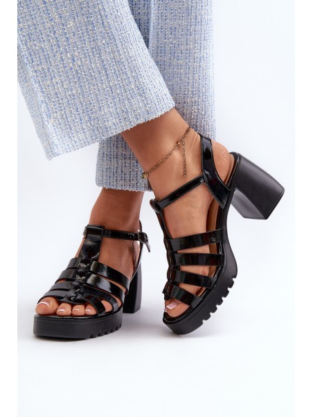 Lacquered Leather Women's Sandals On Heel Black Vinceza 66621