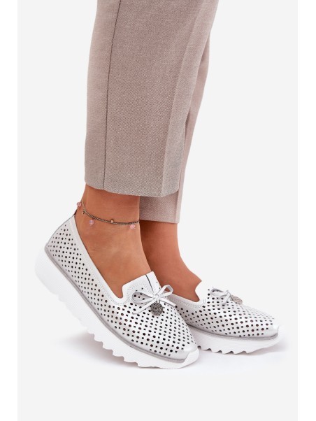 Ladies Leather Cutout Loafers Made Of Natural Leather D&A LR51-631 Silver