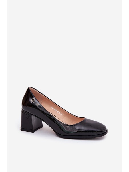 Leather Patent Heels On A Stiletto Vinceza 91130 Black