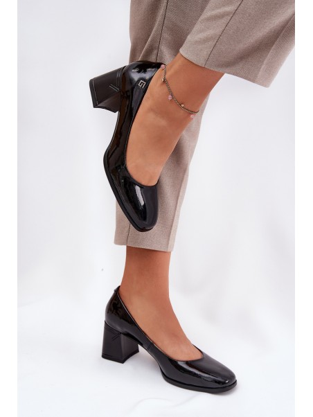 Leather Patent Heels On A Stiletto Vinceza 91130 Black