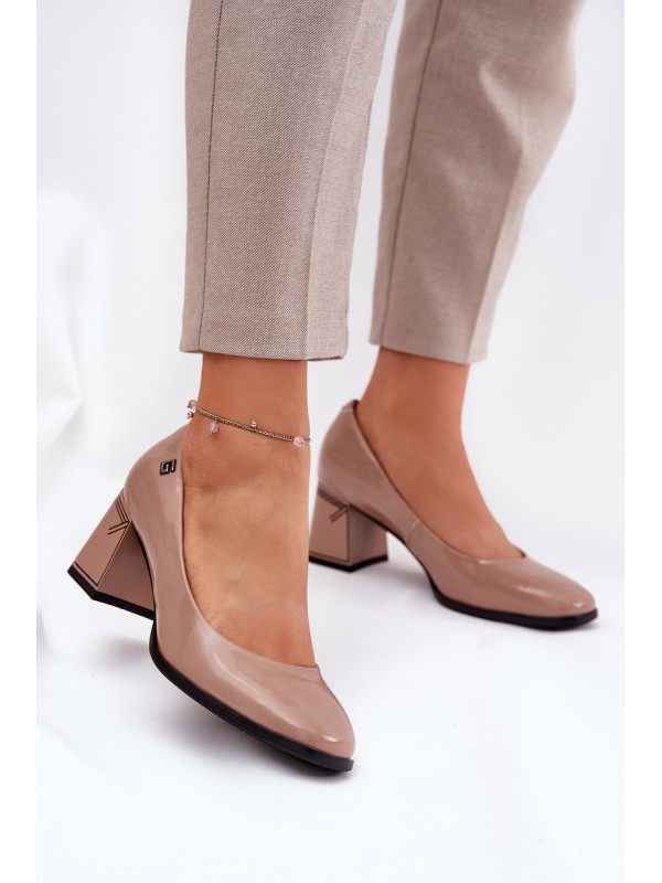 Leather Patent Heels On A Heel Vinceza 91130 Beige